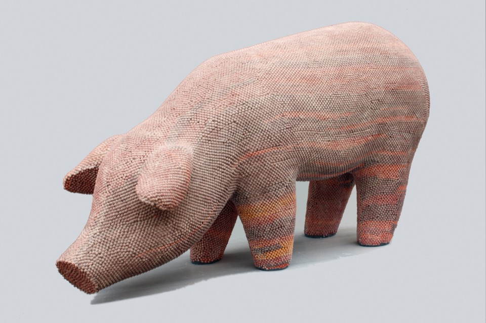 Varken in styrofoam en kralensnoeren, VERK 2012